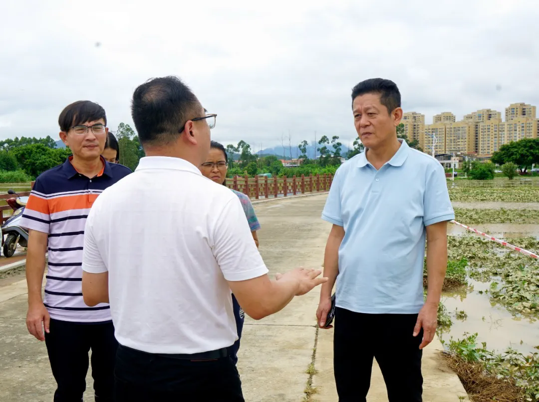 UU娱乐委主要领导督导检查防汛减灾、灾后恢复工作